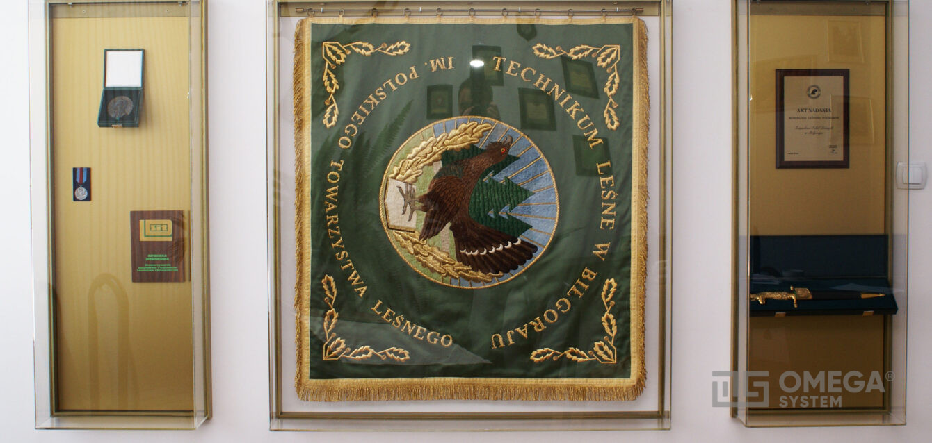 Gabloty informacyjne na sztandar