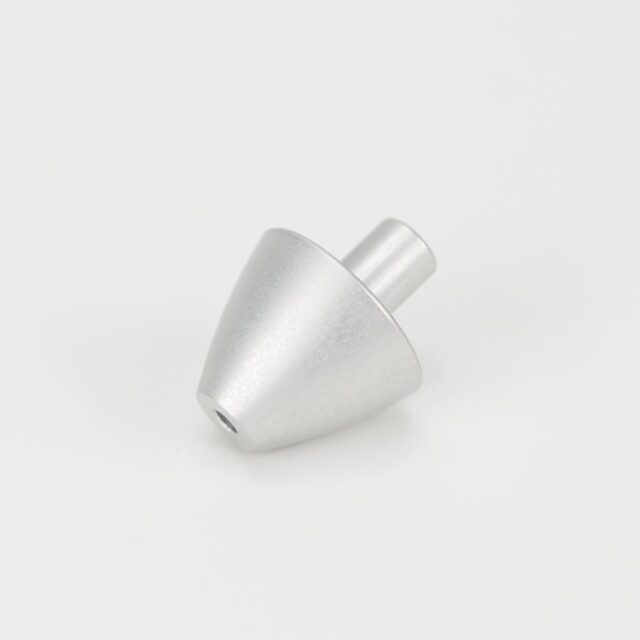 uchwyt na półkę - przelotowy_1